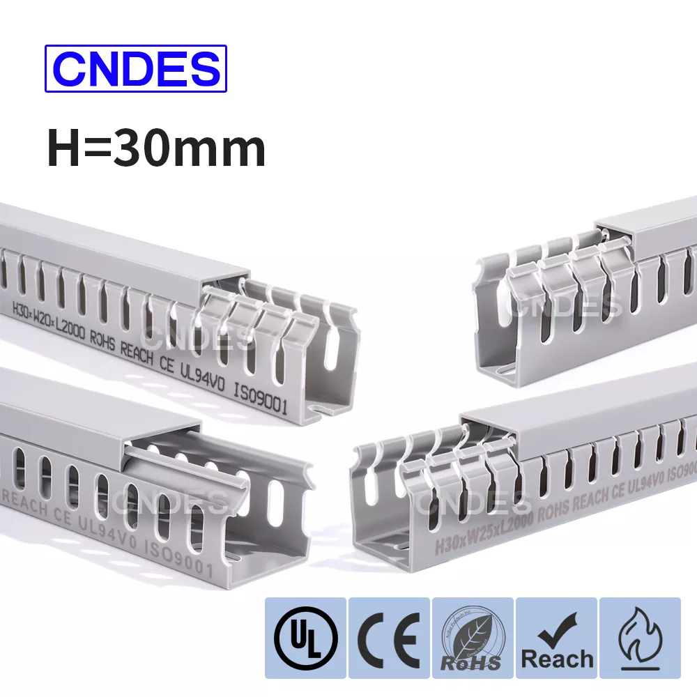 Кабельний канал із ПВХ із щілинами висотою 30 мм